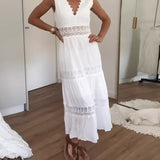 Circe - Abito in pizzo con scollatura a V