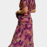 Luana - Elegante abito con scollatura a V