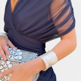 Luana - Elegante abito con scollatura a V