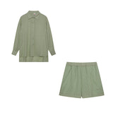 Heta - Maglietta Leggera e Pantaloni Corti
